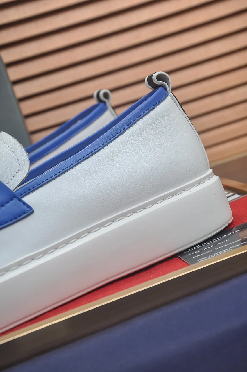 Men's shoes 💰580💶 [PRADA] Top original items, new seasonal styles, high-quality original items, top-grade high-mercerized cowhide combined with original breathable fabric + imported glue, imported stretch fabric inside with original cowhide feet, original thick outsole! Quality guaranteed! Code 38-45 (45 customized)